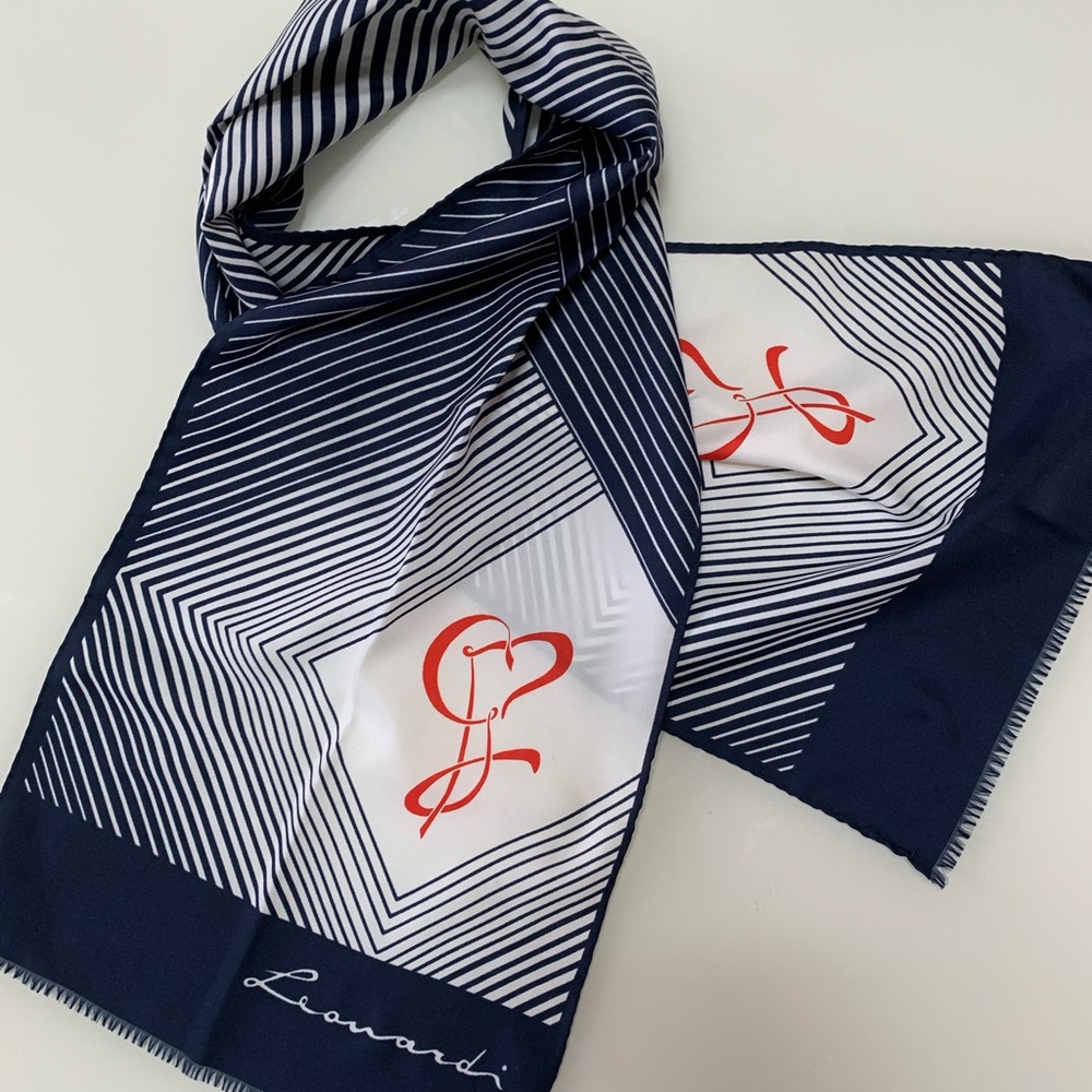Vintage LEONARDI Italian White and Navy Striped Scarf